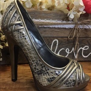 Super Sexy Snake Print Heels